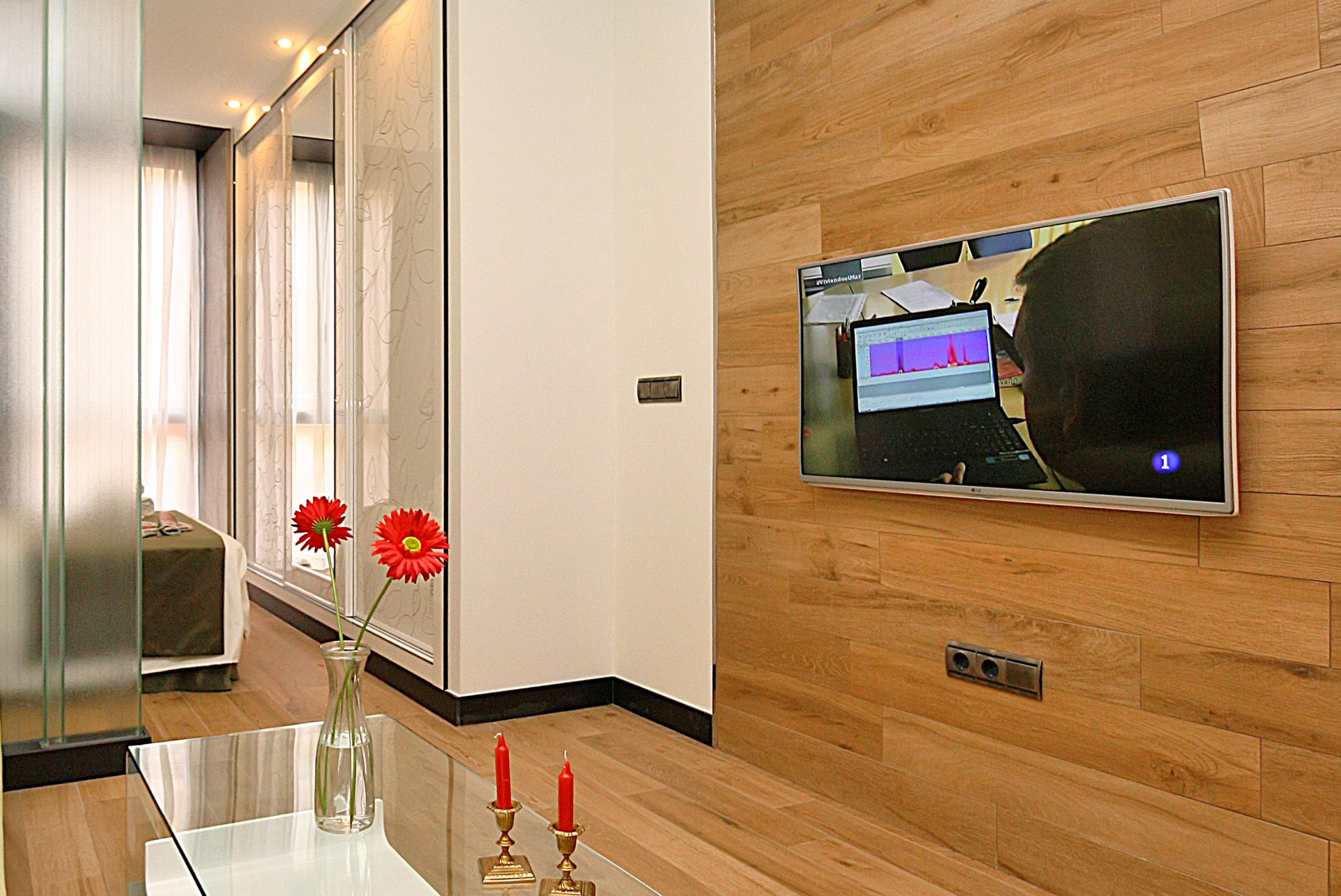 Apartamentos Suites Oficentro Deluxe Malaga Luaran gambar