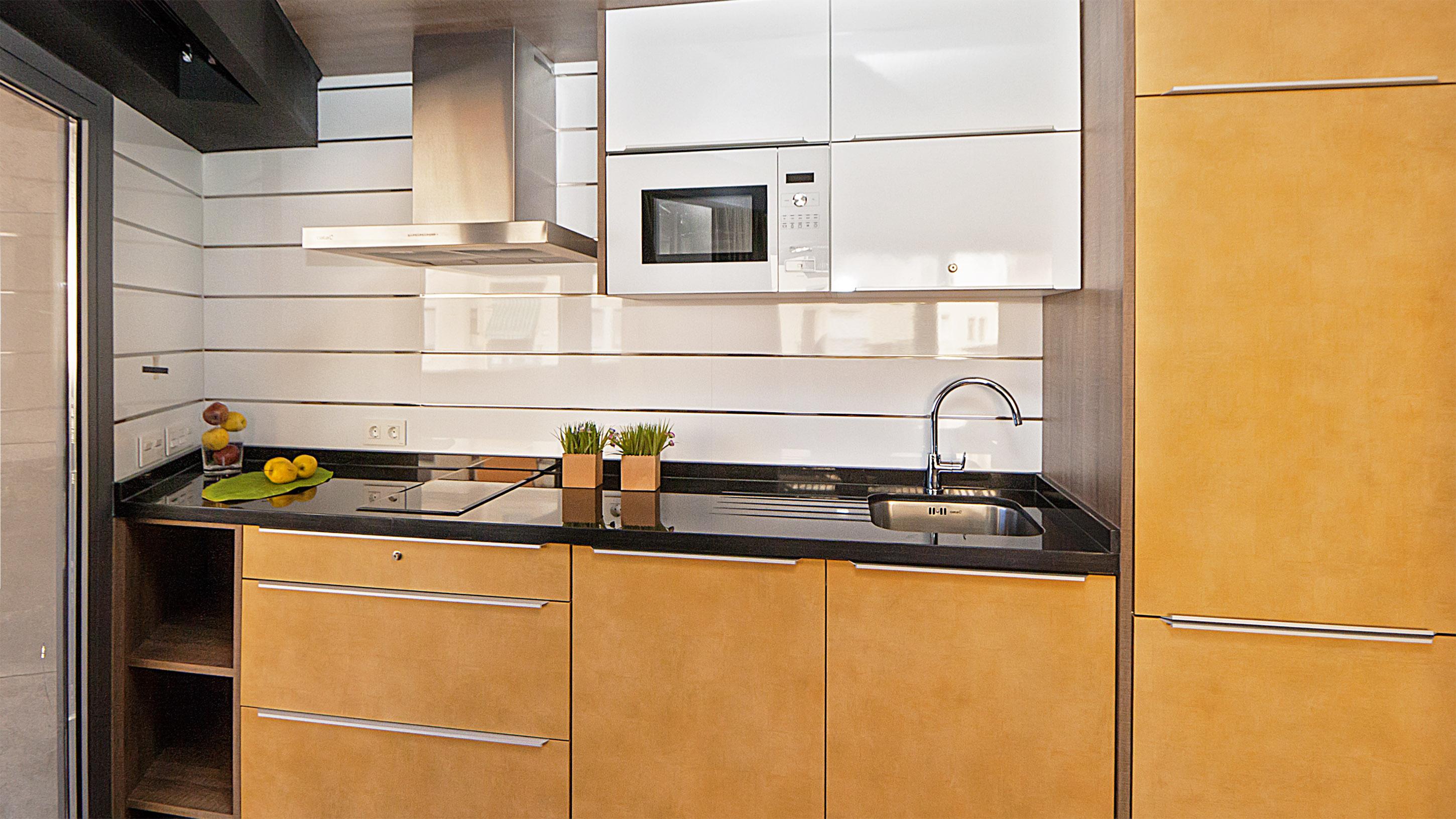 Apartamentos Suites Oficentro Deluxe Malaga Luaran gambar